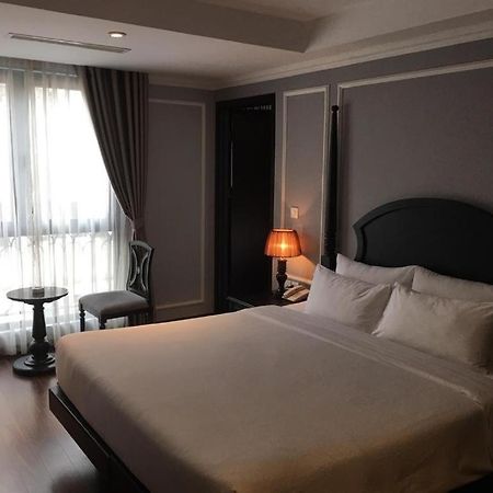 Bay Luxury Hotel Hanoi Exterior photo