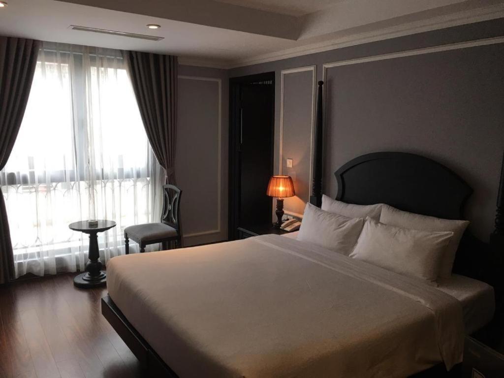 Bay Luxury Hotel Hanoi Exterior photo